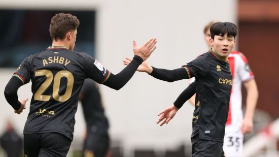 영국 매체 '풋볼런던'이 31일(한국시간) 토트넘 임대생들의 소식을 전하면서 양민혁의 데뷔골 소식을 전했다.&nbsp; 양민혁은 지난 30일 영국 스토크 앤 트렌트에 있는 브리타니아 스타디움에서 열린 스토크시티와 QPR의 2024-2025시즌 잉글랜드 챔피언십(2부) 39라운드 원정 경기에 교체 출장해 데뷔골을 넣었다. QPR