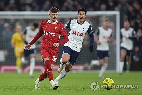 리버풀 지역지 '에코'가 4일(한국시간) 리버풀이 구단 유망주 브래들리와 재계약 협상을 하고 있다고 보도했다.&nbsp;연합뉴스