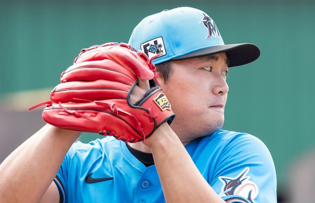 마이애미 투수 고우석은 4일(한국시간) 마이너리그 캠프로 강등됐다. 그는 오른손 검지 골절 탓에 공 하나도 던지지 못했다. 연합뉴스 AP