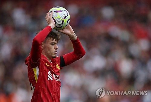 리버풀 지역지 '에코'가 4일(한국시간) 리버풀이 구단 유망주 브래들리와 재계약 협상을 하고 있다고 보도했다.&nbsp;연합뉴스