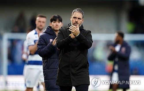 QPR이 지난 2일(한국시간) 영국 런던에 있는 로프터스 로드에서 열린 셰필드 유나이티드와의 2024-2025시즌 챔피언십 35라운드 홈 경기서 1-2로 졌다. QPR