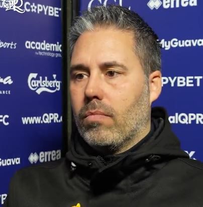 QPR이 지난 2일(한국시간) 영국 런던에 있는 로프터스 로드에서 열린 셰필드 유나이티드와의 2024-2025시즌 챔피언십 35라운드 홈 경기서 1-2로 졌다. QPR