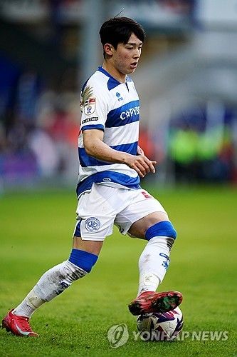 QPR이 지난 2일(한국시간) 영국 런던에 있는 로프터스 로드에서 열린 셰필드 유나이티드와의 2024-2025시즌 챔피언십 35라운드 홈 경기서 1-2로 졌다. 연합뉴스