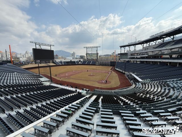 김경문 감독이 이끄는 한화 이글스는 6일 대전 한화생명 볼파크에서 첫 경기를 치르며 신구장 적응에 나선다. 대전, 조은혜 기자