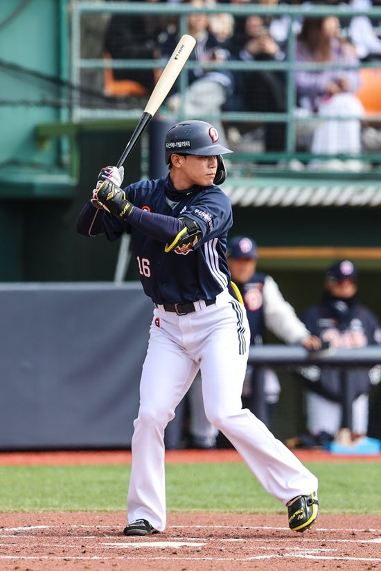 두산 베어스 내야수 박준영이 8일 청주 한화 이글스전에서 선발 출전해 멀티히트 활약상을 선보였다. 두산 베어스