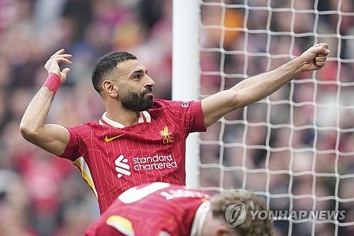 영국 BBC가 10일(한국시간) 리버풀이 공격수 살라와의 재계약 합의에 근접했다고 보도했다.&nbsp;살라는 리버풀과 2년 재계약이 임박했다. 연합뉴스