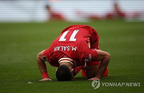 영국 BBC가 10일(한국시간) 리버풀이 공격수 살라와의 재계약 합의에 근접했다고 보도했다.&nbsp;살라는 리버풀과 2년 재계약이 임박했다. 연합뉴스