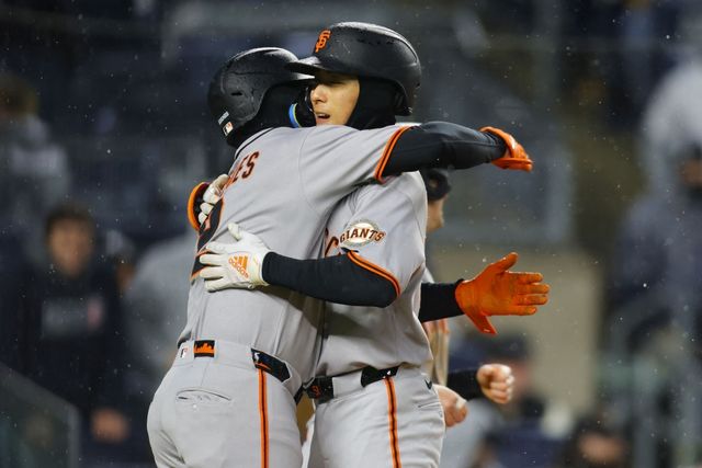 샌프란시스코 자이언츠 외야수 이정후가 13일 미국 뉴욕주 브롱스의 양키스타디움에서 열린 2025 미국프로야구 메이저리그 뉴욕 양키스와의 원정경기에 3번타자 겸 중견수로 선발 출전해 4타수 1안타 1볼넷 1득점을 기록했다. AFP 연합뉴스