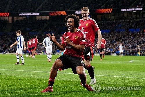 영국 BBC가 16일(한국시간) 맨유 공격수 지르크지가 햄스트링 부상으로 긴 시간 이탈해 시즌 아웃될 수 있다고 보도했다.&nbsp;연합뉴스