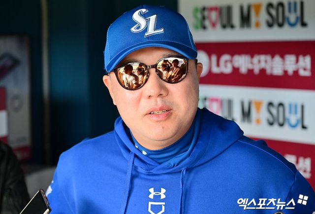 삼성 라이온즈 박진만 감독이 16일 서울 잠실야구장에서 LG 트윈스와의 경기를 앞두고 인터뷰에 임하고 있다. 엑스포츠뉴스 잠실, 김한준 기자