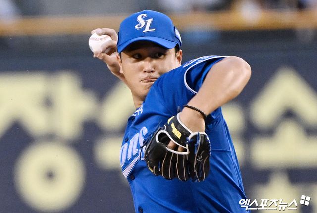 삼성 라이온즈 최원태가 16일 서울 잠실야구장에서 열린 LG 트윈스와의 경기에 선발 등판해 역투하고 있다. 엑스포츠뉴스 잠실, 김한준 기자