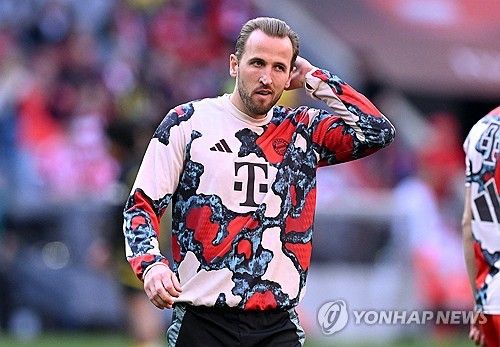 스카이스포츠 독일 기자 플로리안 플레텐베르크가 16일(한국시간) 자신의 사회관계망서비스(SNS) X를 통해 뮌헨이 케인의 백업 자원을 찾고 있다고 전했다.&nbsp;연합뉴스