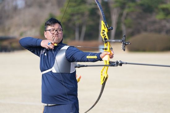 18일 원주양궁장에서 진행된 2025 양궁 국가대표 최종 2차 평가전을 통해 올 시즌 대한민국 양궁을 대표할 리커브∙컴파운드 국가대표가 선발됐다. 대한양궁협회 제공