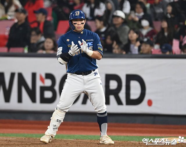 NC 내야수 오영수는 18일 대전한화생명볼파크에서 열릴 '2025 신한 SOL Bank KBO 리그' 한화와 시즌 첫 번째 맞대결에서 4번 지명타자로 선발 출전한다. 데뷔 첫 4번 출전이다. 엑스포츠뉴스 DB