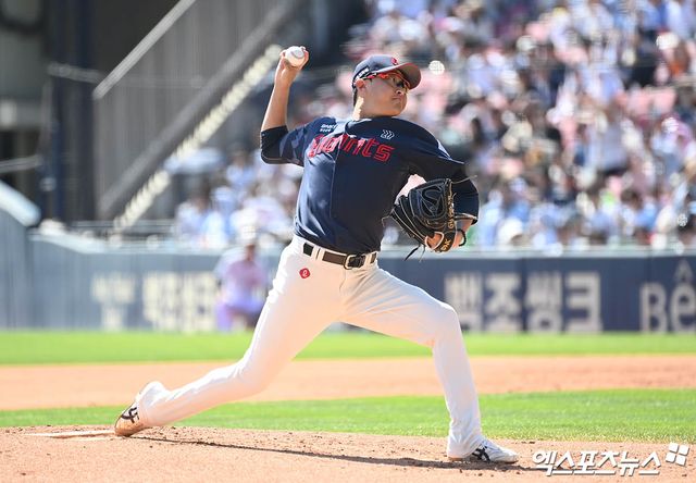 롯데 자이언츠 박세웅이 경기에 선발 등판해 역투하고 있다. 엑스포츠뉴스 DB