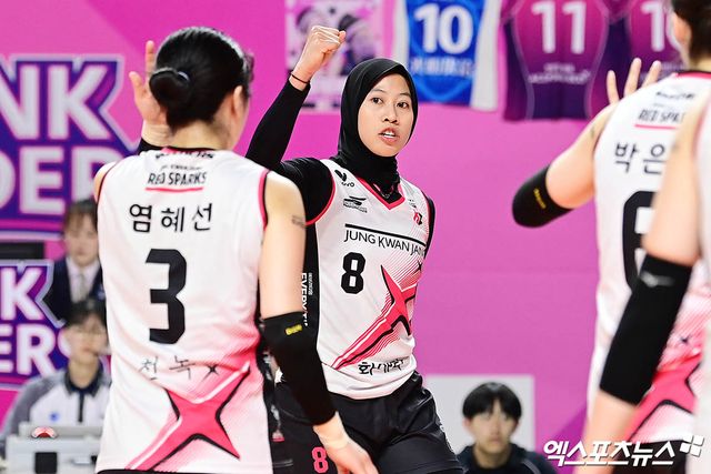 정관장 메가가 2일 인천 삼산월드체육관에서 열린 흥국생명과의 챔피언결정전 2차전에서 세리머니하고 있다. 엑스포츠뉴스 삼산, 박지영 기자