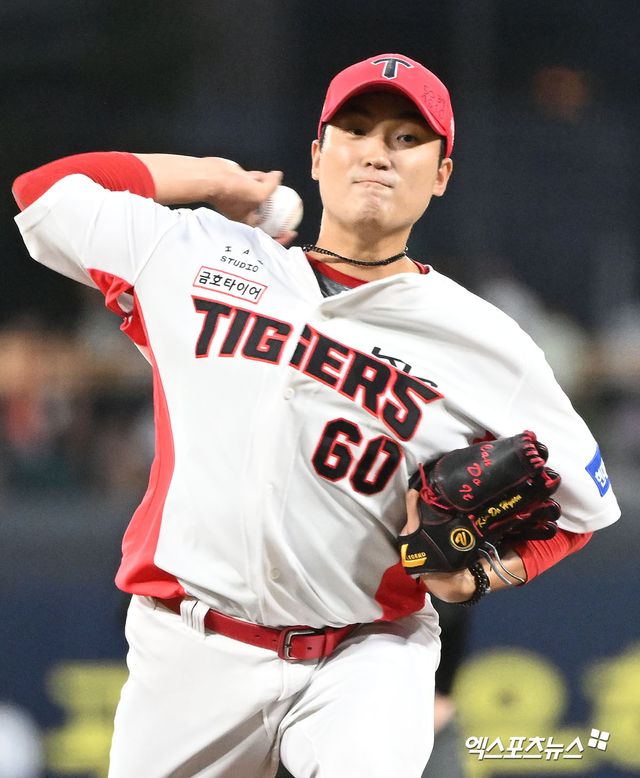 KIA 타이거즈 선발투수 김도현이 경기에 등판해 투구하고 있다. 엑스포츠뉴스 DB