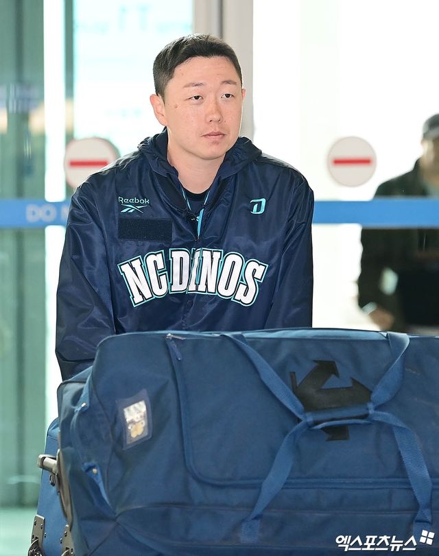  NC 투수 배재환은 22일 잠실구장에 열린 '2025 신한 SOL Bank KBO 리그' LG와 정규시즌 3차전에서 구원 등판했다. 1이닝 무실점으로 7년 만에 생애 두 번째 세이브를 챙겼다. 엑스포츠뉴스 DB