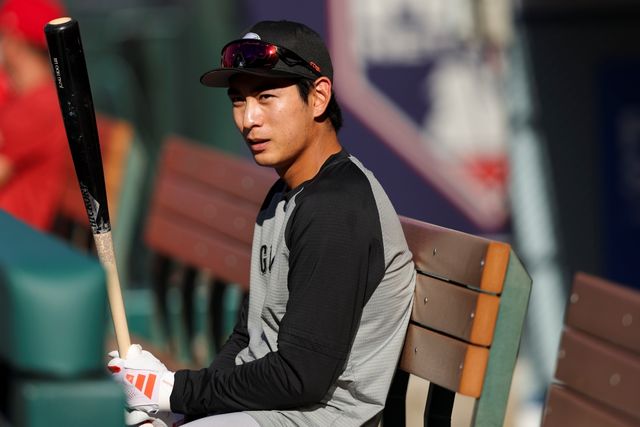 샌프란시스코 자이언츠 외야수 이정후가 22일 샌프란시스코의 오라클파크에서 열린 2025 미국프로야구 메이저리그 밀워키 브루어스와의 홈경기에 3번타자 겸 중견수로 선발 출전해 4타수 1안타 1타점을 기록했다. 시즌 타율은 0.333에서 0.329로 소폭 하락했다. AP 연합뉴스
