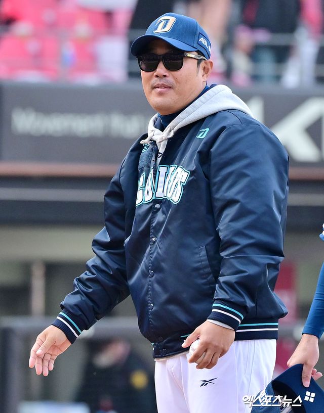 이호준 감독이 이끄는 NC 다이노스가 28일 일부 코칭스태프의 보직 변경을 단행했다. 사진 엑스포츠뉴스 DB