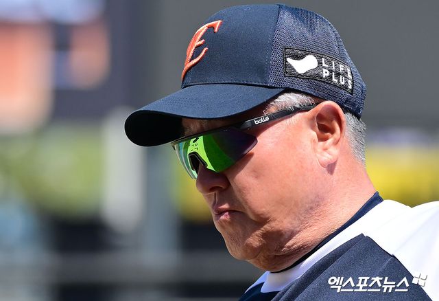 김경문 한화 감독은 29일 대전한화생명볼파크에서 열릴 '2025 신한 SOL Bank KBO 리그' LG와 정규시즌 네 번째 맞대결을 앞두고 타자들의 선전을 원했다. 팀은 LG와 직전 3연전에서 3경기 단 1득점에 그치며 침체했다. 엑스포츠뉴스 DB