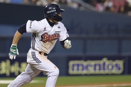 두산 베어스 내야수 오명진이 지난 2일 잠실 키움전에서 데뷔 첫 안타를 때렸다. 두산 베어스