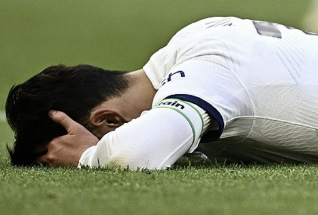 토트넘이 30일(한국시간) 공식 홈페이지를 통해 손흥민이 다가오는 보되/글림트(노르웨이)와의 2024-2025시즌 유럽축구연맹(UEFA) 유로파리그) 4강 1차전에 출전하지 못한다고 발표했다.&nbsp;연합뉴스