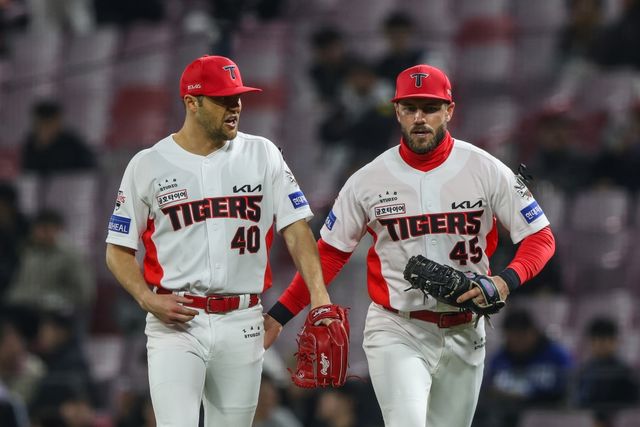 3일 오후 광주-KIA챔피언스필드에서 열린 2025 신한 SOL Bank KBO리그 삼성 라이온즈와 KIA 타이거즈의 경기, KIA가 3:1로 승리하면서 전날 패배를 설욕했다. KIA 선발 제임스 네일은 7이닝 3피안타 2사사구 2탈삼진 무실점으로 시즌 첫 승을 수확했다. KIA 타이거즈