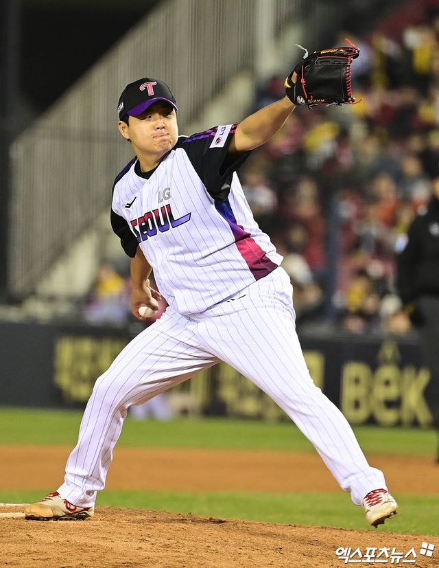 LG 투수 장현식은 지난 4일 잠실구장에서 열린 '2025 신한 SOL Bank KBO 리그' KIA와 정규시즌 첫 번째 맞대결에서 구원 등판했다. 1이닝 무실점, 최고 구속 149㎞로 완벽한 데뷔전을 치렀다. 엑스포츠뉴스 DB