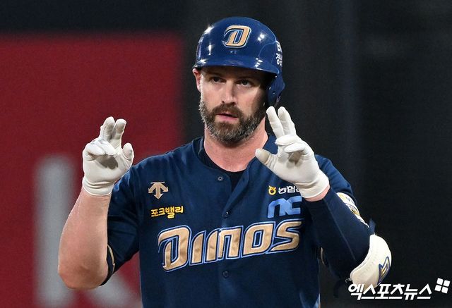 NC 내야수 데이비슨은 5일 고척 스카이돔에서 열린 '2025 신한 SOL Bank KBO 리그' 키움과 정규시즌 두 번째 맞대결에서 4번타자 1루수로 선발 출전했다. 5-5로 팽팽한 승부가 이어졌던 6회초 1타점 적시타로 결승타를 기록했다. 엑스포츠뉴스 DB