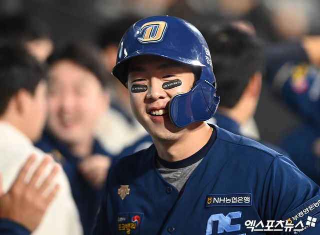 NC 외야수 박건우는 지난 6일 고척 스카이돔에서 열린 '2025 신한 SOL Bank KBO 리그' 키움과 정규시즌 세 번째 맞대결에서 5번타자 중견수로 선발 출전했다. 안타와 볼넷으로 3출루 경기를 펼쳐 공격에 활력을 불어넣던 중 왼쪽 햄스트링을 다쳐 교체됐다. 8일 병원 검진에 들어갈 예정이다. 엑스포츠뉴스 DB