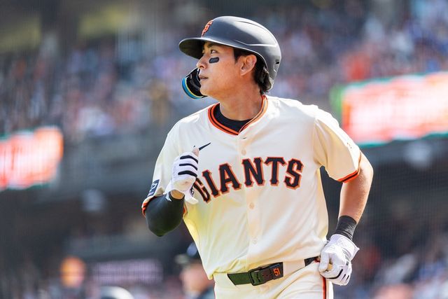 샌프란시스코 외야수 이정후는 7일(한국시간) 오라클파크에서 열린 '2025 메이저리그' 시애틀전에서 3번타자 중견수로 선발 출전했다. 이날 2루타 한 방을 포함해 멀티히트로 활약해 5-4 팀 승리에 보탬이 됐다. 시즌 타율은 종전 0.321에서 0.344로 상승했다. 연합뉴스 REUTERS