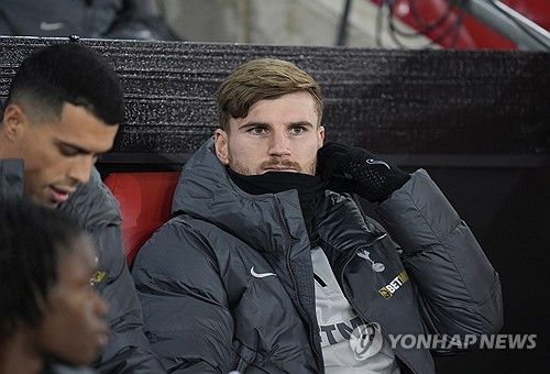 유럽축구이적시장 전문 기자 파브리치오 로마노가 지난 7일(한국시간) 자신의 사회관계망서비스(SNS) X를 통해 토트넘이 베르너를 완전영입하지 않는다고 전했다.&nbsp;연합뉴스