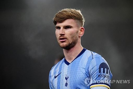 유럽축구이적시장 전문 기자 파브리치오 로마노가 지난 7일(한국시간) 자신의 사회관계망서비스(SNS) X를 통해 토트넘이 베르너를 완전영입하지 않는다고 전했다. 연합뉴스