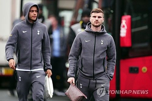 유럽축구이적시장 전문 기자 파브리치오 로마노가 지난 7일(한국시간) 자신의 사회관계망서비스(SNS) X를 통해 토트넘이 베르너를 완전영입하지 않는다고 전했다.&nbsp;연합뉴스