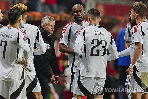 튀르키예 매체 '탁빔'이 지난 9일(한국시간) 튀르키예 명문 팀 중 하나인 베식타시가 뮌헨 수비수 다이어를 영입 명단에 추가했다고 보도했다.&nbsp;연합뉴스