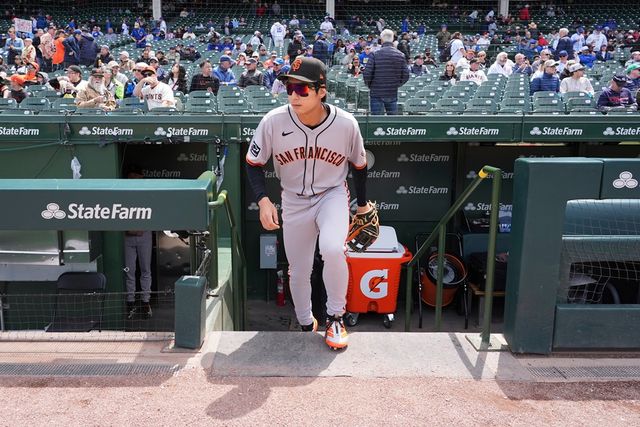 샌프란시스코 외야수 이정후는 10일(한국시간) 타겟필드에서 열린 '2025 메이저리그' 미네소타전에서 3번타자 중견수로 선발 출전했다. 4타수 무안타에 그쳐 시즌 처음으로 두 경기 연속 안타를 기록하지 못했다. 연합뉴스 AP