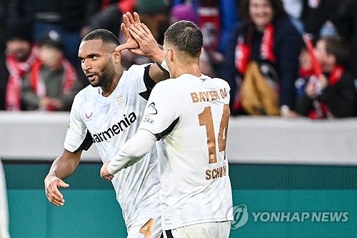 스카이스포츠 독일이 10일(한국시간) 독점 보도를 통해 바이에른 뮌헨이 요나단 타와 구체적인 협상을 진행하고 있다고 전했다.&nbsp;연합뉴스