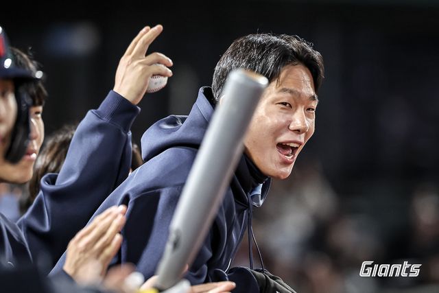 롯데 외야수 장두성(사진)은 콘택트 능력을 끌어올려 롯데 외야에 활력을 불어넣고 있다. 황성빈이 부상 이탈한 만큼 그 공백을 채워줄지도 많은 관심이 쏠린다. 롯데 자이언츠