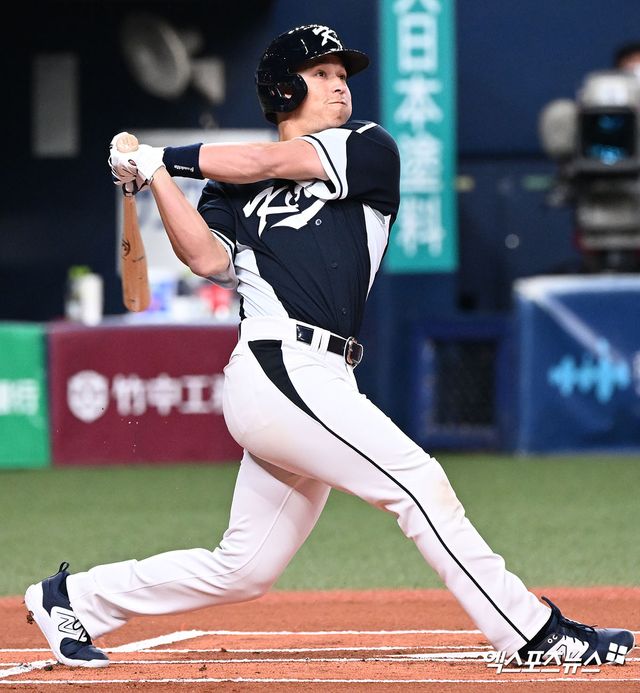 지난 2023년 미국 태생 선수로는 최초로 한국 야구 국가대표팀에 선발, 월드베이스볼클래식(WBC) 출전했던 토미 에드먼(현 LA 다저스). 사진 엑스포츠뉴스 DB