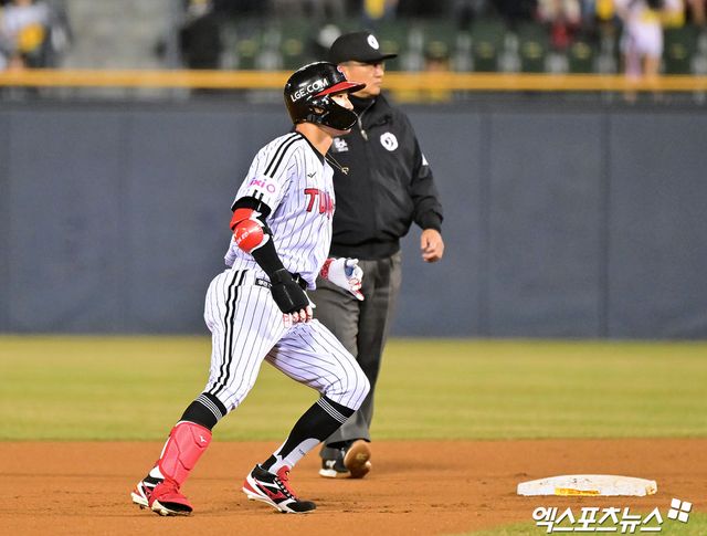LG 외야수 박해민은 14일 잠실구장에서 열린 '2025 신한 SOL Bank KBO 리그' 키움과 주중 3연전 두 번째 경기에서 1번타자 중견수로 선발 출전했다. 3회말 도루 2개를 기록해 공격에 활력을 불어넣었다. 엑스포츠뉴스 DB
