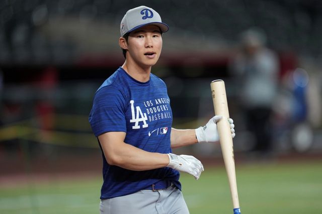 미국 메이저리그 LA 다저스의 김혜성이 팀 동료 블레이크 스넬로부터 "상상 이상으로 빠르다"라는 칭찬을 받았다. 사진 연합뉴스