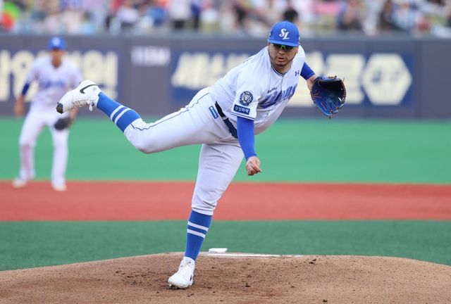 삼성 라이온즈 아리엘 후라도. 삼성 라이온즈