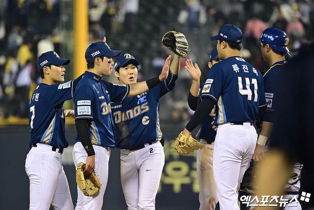 NC는 17일 울산문수야구장에서 열린 '2025 신한 SOL Bank KBO 리그' 키움과 더블헤더 1경기에서 3-2로 승리하며 기선제압에 성공했다. 엑스포츠뉴스 DB
