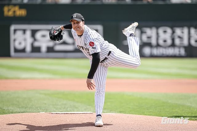 롯데 자이언츠 외국인 투수 터커 데이비슨이 18일 부산 사직야구장에서 열린 2025 신한 SOL Bank KBO리그 삼성 라이온즈와의 팀 간 6차전에 선발등판, 6이닝 1실점 호투로 팀 승리를 견인했다. 사진 롯데 자이언츠