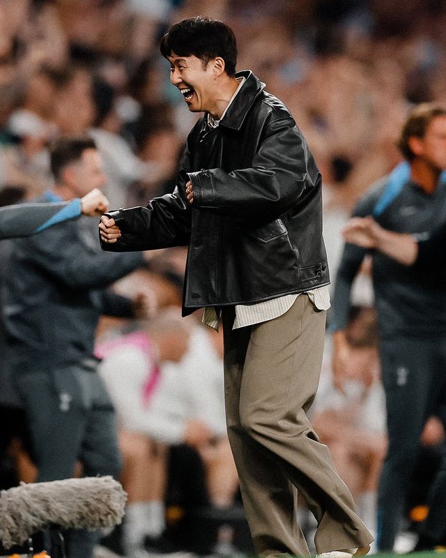 안지 포스테코글루 감독이 이끄는 토트넘이 2일(한국시간) 영국 런던에 있는 토트넘 홋스퍼 스타디움에서 열린 보되글림트(노르뒈이)와의 2024-2025시즌 유럽축구연맹(UEFA) 유로파리그 4강 1차전에서 3-1 완승을 거두며 결승 진출의 초석을 다졌다.&nbsp;토트넘