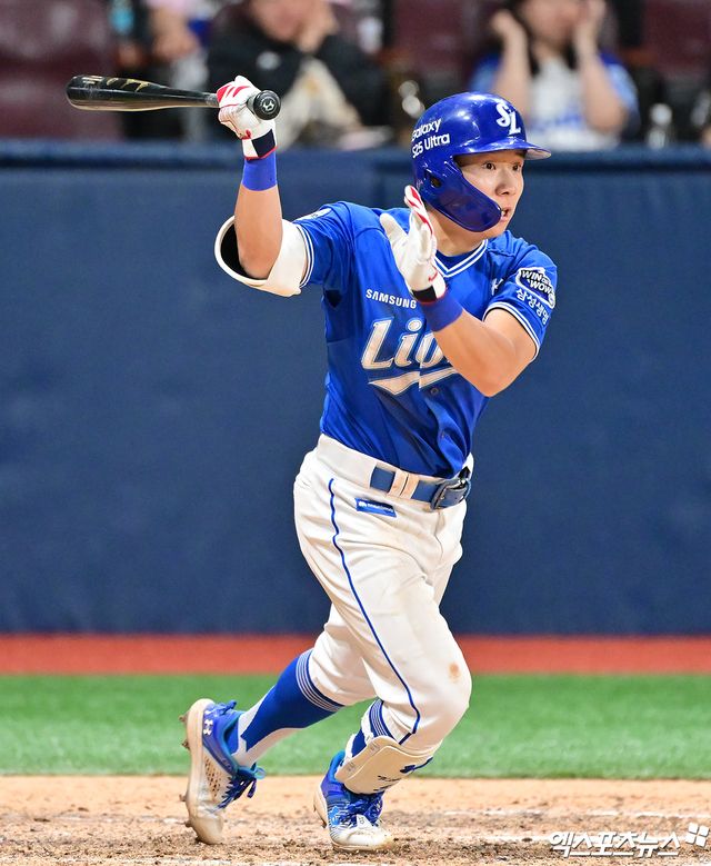 삼성 라이온즈 김지찬이 20일 고척 키움 히어로즈전에서 타격하고 있다. 엑스포츠뉴스 DB