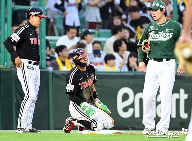 LG 트윈스 외야수 박해민이 23일 인천 SSG랜더스필드에서 열린 2025 신한 SOL Bank KBO리그 SSG 랜더스와의 팀 간 7차전에서 1안타 2도루 1득점을 기록, 팀 승리에 기여했다. 사진 고아라 기자