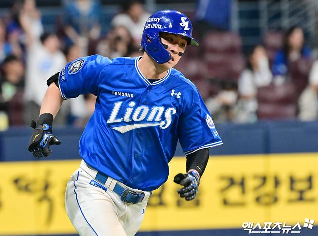 삼성 라이온즈 구자욱이 경기에 출전해 홈런을 친 뒤 베이스를 돌고 있다. 엑스포츠뉴스 DB