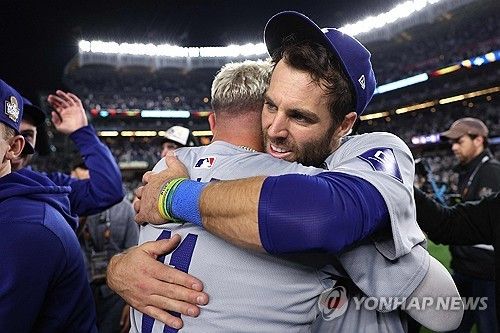 미국 메이저리그 LA 다저스에서 방출된 베테랑 타자 크리스 테일러가 LA 에인절스와 1년 계약을 체결했다. 사진 연합뉴스